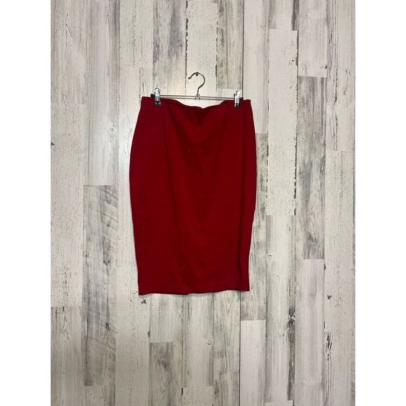 Red forever 21 red skirt - Picture 3 of 5